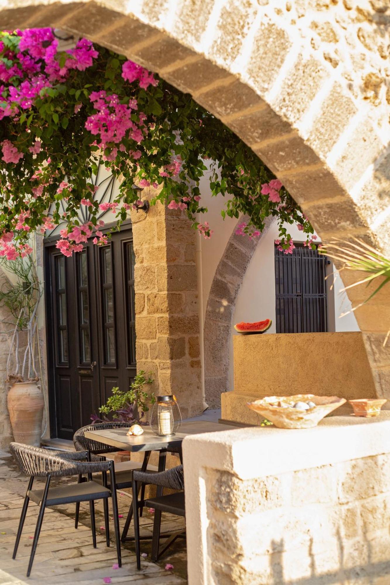 شقة The Old Town House Rhodes City المظهر الخارجي الصورة