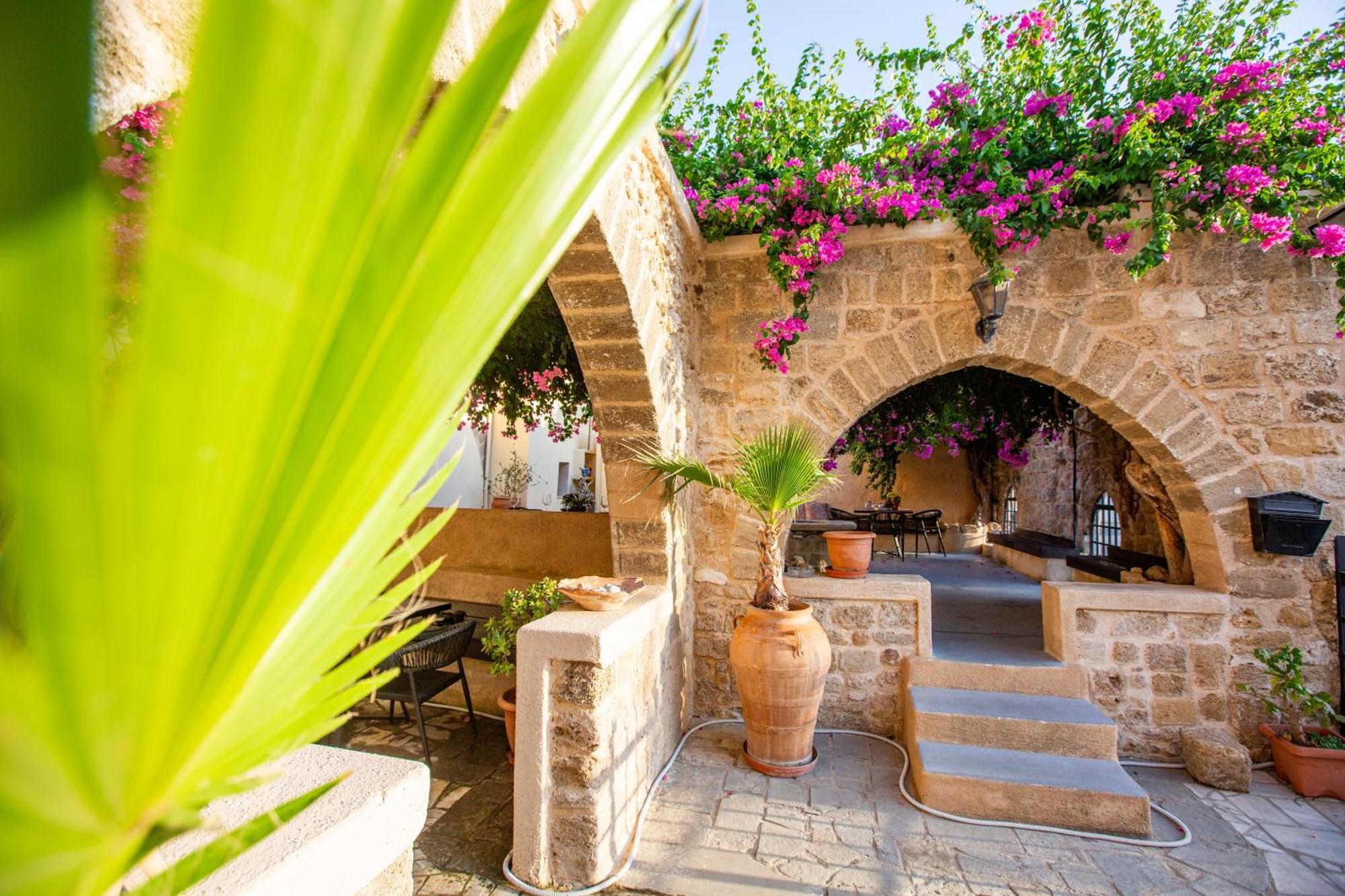 شقة The Old Town House Rhodes City المظهر الخارجي الصورة