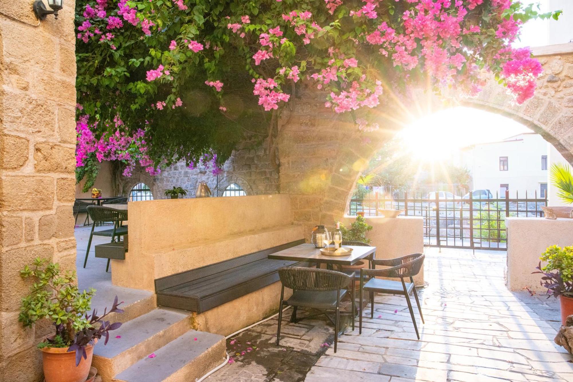 شقة The Old Town House Rhodes City المظهر الخارجي الصورة