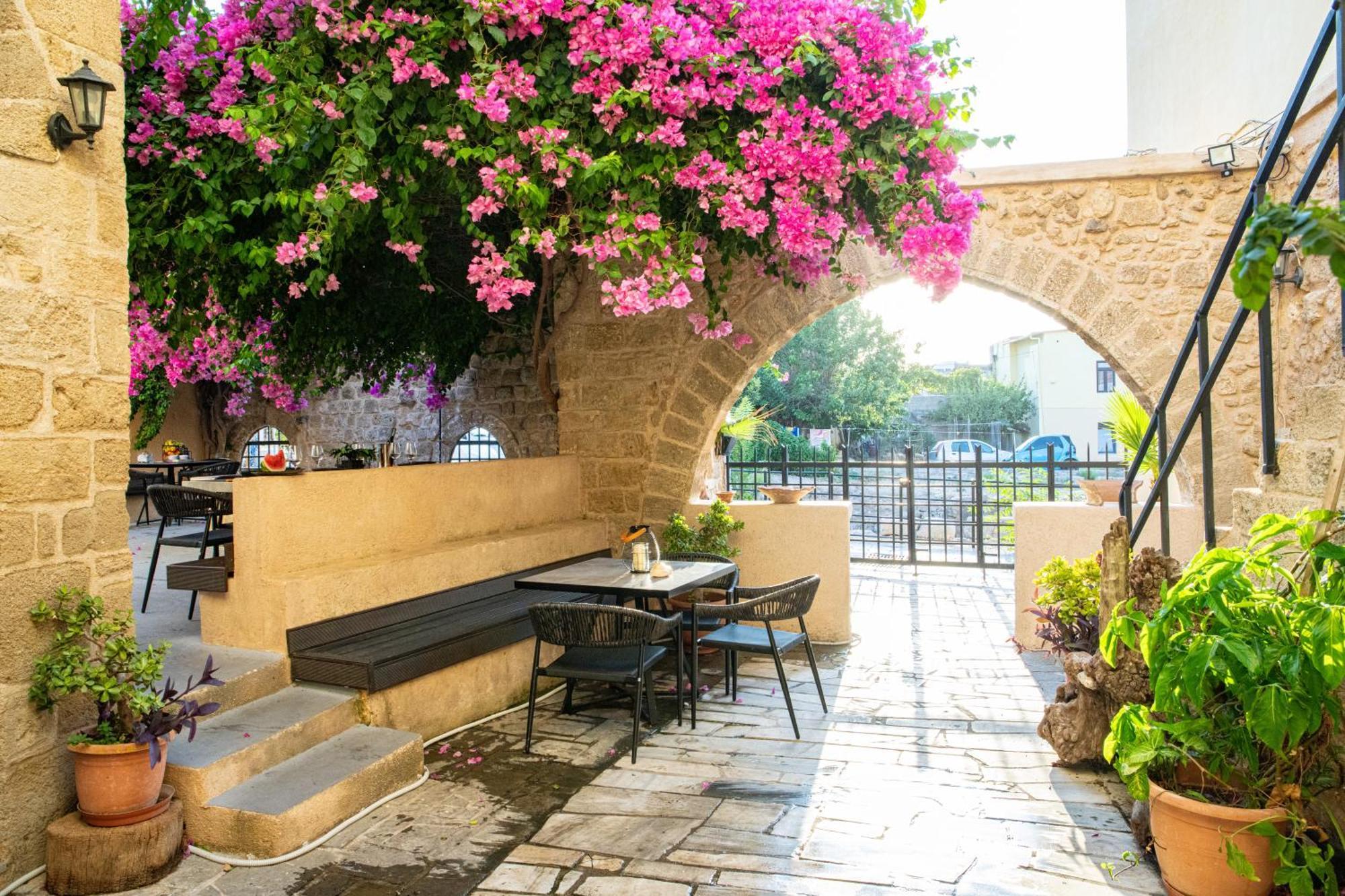 شقة The Old Town House Rhodes City المظهر الخارجي الصورة